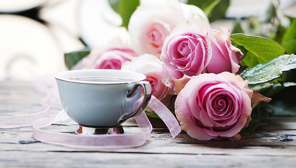 Бехренйский кофе с шафраном и розовой водой